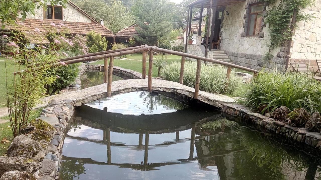 Bed and Breakfast Eco Garden Дилижан Экстерьер фото